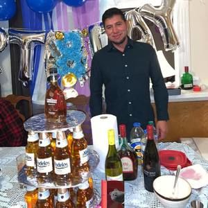 Meet your Posher, Josesito